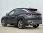 Hyundai Tucson 1.6 T-GDI PHEV Premium Sky 4WD / Elektrisch glazen panorama-dak/ Kunstlederen bekleding / Apple Carplay/Android Auto/ Stoelverwarming Voor en Achter/