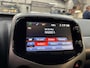 Toyota Aygo 1.0 VVT-i 72pk 5D x-play | Navigatie | Camera | Bluetooth | Airco | NAP | Rijklaar prijs!