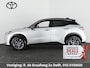 Lexus LBX Business Line Bi-Tone 2WD | Dodehoek detectie | Stuur- & Stoelverwarming | Navigatie | Parkeersensoren