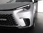 Lexus LBX Business Line Bi-Tone 2WD | Dodehoek detectie | Stuur- & Stoelverwarming | Navigatie | Parkeersensoren