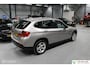 BMW X1 sDrive18i Executive NL Auto Boekjes | Trekhaak | Navigatie