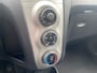 Toyota Yaris 1.3 16V VVT-I 5DR Sol | Airco | Trekhaak | pdc | Lederen bekleding | NAP | Rijklaar prijs!