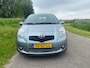 Toyota Yaris 1.3 16V VVT-I 5DR Sol | Airco | Trekhaak | pdc | Lederen bekleding | NAP | Rijklaar prijs!