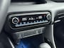 Toyota Yaris 1.5 Hybrid Executive | Panoramadak | Dodehoek detectie | Navigatie | Stoelverwarming | Stuurwiel verwarmd | Parkeersensoren voor/achter | Apple Carplay / Android Auto | 17 inch