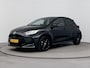 Toyota Yaris 1.5 Hybrid Executive | Panoramadak | Dodehoek detectie | Navigatie | Stoelverwarming | Stuurwiel verwarmd | Parkeersensoren voor/achter | Apple Carplay / Android Auto | 17 inch