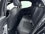 Toyota Yaris 1.5 Hybrid Executive | Panoramadak | Dodehoek detectie | Navigatie | Stoelverwarming | Stuurwiel verwarmd | Parkeersensoren voor/achter | Apple Carplay / Android Auto | 17 inch