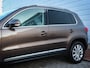 Volkswagen Tiguan 1.4 TSI Sport&Style | Clima | Cruise | Navi | Stoelverwarming | Trekhaak | Lichtmetaal |