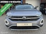 Volkswagen T-Roc 1.5 TSI Style LED*PANO-DAK*ACC*NAVI*CARPLAY*