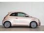 Fiat 500 Urban 42 kWh | Camera | Stoel & Stuurverwarming | Climate Controle | Parkeersensoren | Dodehoek Detectie | Lichtmetalen velgen |