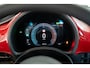 Fiat 500 Urban 42 kWh | Camera | Stoel en Stuurverwarming | Apple Carplay & Android Auto | Parkeersensoren | Climate Controle |