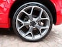 Fiat 500X 1.3 GSE Sport Automaat /Navi./Apple Car Play/Android/19"LMV/Sportstoelen Elek.V/Climate C./Trekhaak/Cruise C./Pdc V+A