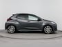 Toyota Yaris 1.5 Hybrid Executive | Panoramadak | Dodehoek detectie | Head-Up Display | JBL | Navigatie | Stoelverwarming | Stuurwiel verwarmbaar | Parkeersensoren | Apple Carplay / Android Auto | 17 inch