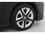 Toyota Prius 1.8 First Edition | Navigatie | Head-up display | Dodehoek detectie | Stoelverwarming | Keyless | 17 inch