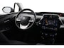 Toyota Prius 1.8 First Edition | Navigatie | Head-up display | Dodehoek detectie | Stoelverwarming | Keyless | 17 inch