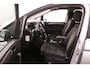 Volkswagen Touran 1.2 TSI CONNECTED SERIES ECC/CRUISE/NAV/CAMERA/REGEN.SENS/PARK.SENS/ALCANTARA/TREKHAAK