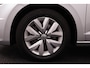 Volkswagen Touran 1.2 TSI CONNECTED SERIES ECC/CRUISE/NAV/CAMERA/REGEN.SENS/PARK.SENS/ALCANTARA/TREKHAAK