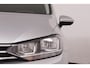 Volkswagen Touran 1.2 TSI CONNECTED SERIES ECC/CRUISE/NAV/CAMERA/REGEN.SENS/PARK.SENS/ALCANTARA/TREKHAAK
