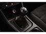 Volkswagen Touran 1.2 TSI CONNECTED SERIES ECC/CRUISE/NAV/CAMERA/REGEN.SENS/PARK.SENS/ALCANTARA/TREKHAAK