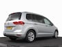 Volkswagen Touran 1.2 TSI CONNECTED SERIES ECC/CRUISE/NAV/CAMERA/REGEN.SENS/PARK.SENS/ALCANTARA/TREKHAAK