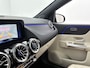 Mercedes-Benz B-klasse 250 e Business Solution Luxury Line | Panoramaschuifdak | Trekhaak | GUARD 360 ° Vehicle protection Plus | Sierelementen in openporig lindehout zwart | Donkergetint glas achter | EASY PACK achterklep |