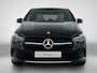 Mercedes-Benz B-klasse 250 e Business Solution Luxury Line | Panoramaschuifdak | Trekhaak | GUARD 360 ° Vehicle protection Plus | Sierelementen in openporig lindehout zwart | Donkergetint glas achter | EASY PACK achterklep |
