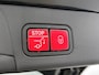Mercedes-Benz B-klasse 250 e Business Solution Luxury Line | Panoramaschuifdak | Trekhaak | GUARD 360 ° Vehicle protection Plus | Sierelementen in openporig lindehout zwart | Donkergetint glas achter | EASY PACK achterklep |