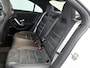 Mercedes-Benz CLA 250 e Business Solution AMG | AMG Line Plus Pakket | Antidiefstalpakket GUARD 360° Plus | Smartphone-integratie | Panoramaschuifdak | 19" AMG velgen | Head-up display | MULTIBEAM LED |