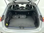 Mercedes-Benz GLC 300e 4MATIC Sport Edition | Premium pakket | Winter pakket | Rijassistentiepakket Plus | Trekhaak | Digital Light | Smartphone integratie | Panoramaschuifdak | 360°-camera | DIGITAL LIGHT |