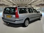 Volvo V70 2.4 Comfort Line Leuke nette toerbuffel.