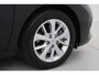 Toyota Auris Touring Sports 1.8 Hybrid Lease+ | Panoramadak | Trekhaak | Navigatie | Keyless | Stoelverwarming | Cruise Control | Clima | Parkeersensoren voor/achter | Camera | 16 inch | Bi-xenon | Bluetooth