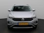 Volkswagen T-Roc 1.0 TSI Life Edition | 115 PK | 17 inch velgen | Parkeersensoren | Navigatie | Stoelverwarming | Keyless entry/start |