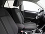 Volkswagen T-Roc 1.0 TSI Life Edition | 115 PK | 17 inch velgen | Parkeersensoren | Navigatie | Stoelverwarming | Keyless entry/start |