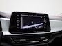Volkswagen T-Roc 1.0 TSI Life Edition | 115 PK | 17 inch velgen | Parkeersensoren | Navigatie | Stoelverwarming | Keyless entry/start |
