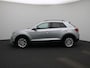 Volkswagen T-Roc 1.0 TSI Life Edition | 115 PK | 17 inch velgen | Parkeersensoren | Navigatie | Stoelverwarming | Keyless entry/start |