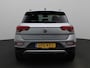 Volkswagen T-Roc 1.0 TSI Life Edition | 115 PK | 17 inch velgen | Parkeersensoren | Navigatie | Stoelverwarming | Keyless entry/start |