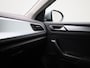 Volkswagen T-Roc 1.0 TSI Life Edition | 115 PK | 17 inch velgen | Parkeersensoren | Navigatie | Stoelverwarming | Keyless entry/start |