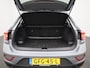 Volkswagen T-Roc 1.0 TSI Life Edition | 115 PK | 17 inch velgen | Parkeersensoren | Navigatie | Stoelverwarming | Keyless entry/start |