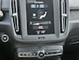 Volvo XC40 T2 129pk Momentum Core | Climate control | Navigatie | Trekhaak (1600kg) | Camera | Apple + Android