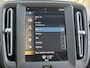 Volvo XC40 T2 129pk Momentum Core | Climate control | Navigatie | Trekhaak (1600kg) | Camera | Apple + Android