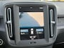 Volvo XC40 T2 129pk Momentum Core | Climate control | Navigatie | Trekhaak (1600kg) | Camera | Apple + Android