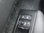 Volvo XC40 T2 129pk Momentum Core | Climate control | Navigatie | Trekhaak (1600kg) | Camera | Apple + Android