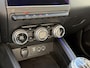 Renault Clio 1.0 TCe Intens | NAP | Navigatie groot | Achteruitrijcamera | Climate Control | Key-less | Cruise Control | LED | DAB | Lichtmetaal |
