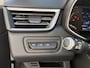 Renault Clio 1.0 TCe Intens | NAP | Navigatie groot | Achteruitrijcamera | Climate Control | Key-less | Cruise Control | LED | DAB | Lichtmetaal |