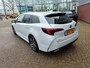 Toyota Corolla Touring Sports Hybrid 140 DYNAMIC STOELVERW 17'' LM-VELGEN PARK-SENSOREN PRIVACY GLASS KEYLESS CLIMA CAMERA AD-CRUISE APPLE/ANDROID