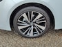 Toyota Corolla Touring Sports Hybrid 140 DYNAMIC STOELVERW 17'' LM-VELGEN PARK-SENSOREN PRIVACY GLASS KEYLESS CLIMA CAMERA AD-CRUISE APPLE/ANDROID