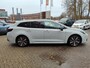 Toyota Corolla Touring Sports Hybrid 140 DYNAMIC STOELVERW 17'' LM-VELGEN PARK-SENSOREN PRIVACY GLASS KEYLESS CLIMA CAMERA AD-CRUISE APPLE/ANDROID