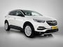 Opel Grandland X 1.2 Innovation 130pk | Elektrisch Verstelbare Bestuurdersstoel | Lederen Bekleding | Navigatie | Climate Control | Cruise Control | Camera Voor + Achter | Dodehoek Detectie | Verwarmbare/Verkoelbare Voorstoelen | Verwarmbaar Stuur | Trekhaak | Keyless Entry/Start | 18" Lichtmetalen Velgen | Apple Carplay/Android Auto |