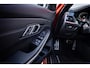 BMW 3-Serie 320i M-Performance I Schuifdak I Leder I BTW I HuD I 19'' I Sfeerverlichting I Org.NL I Dealer-onderhouden I NAP