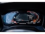 BMW 3-Serie 320i M-Performance I Schuifdak I Leder I BTW I HuD I 19'' I Sfeerverlichting I Org.NL I Dealer-onderhouden I NAP