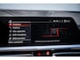 BMW 3-Serie 320i M-Performance I Schuifdak I Leder I BTW I HuD I 19'' I Sfeerverlichting I Org.NL I Dealer-onderhouden I NAP